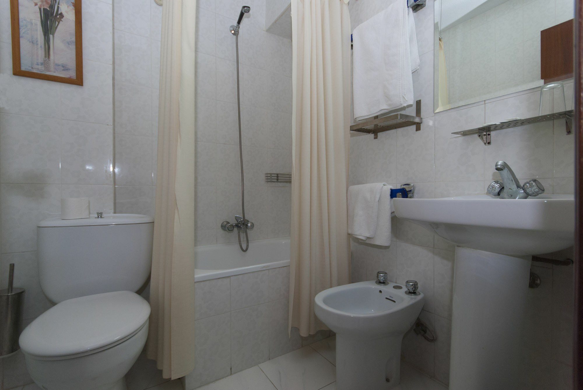 Hostal Goyma I San Fernando De Henares Exterior photo