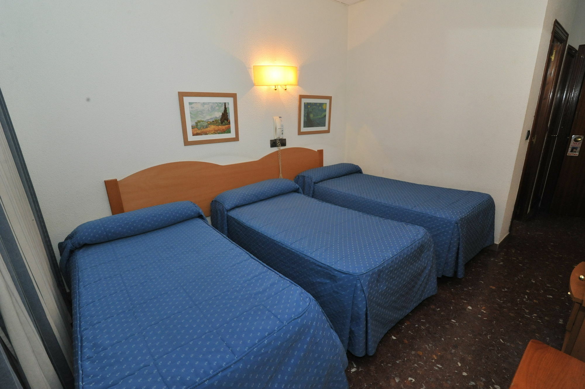 Hostal Goyma I San Fernando De Henares Exterior photo
